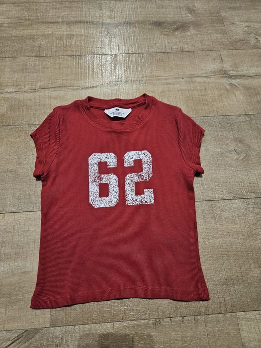 Sprzedam t-shirt roz146-152 firmy h&m