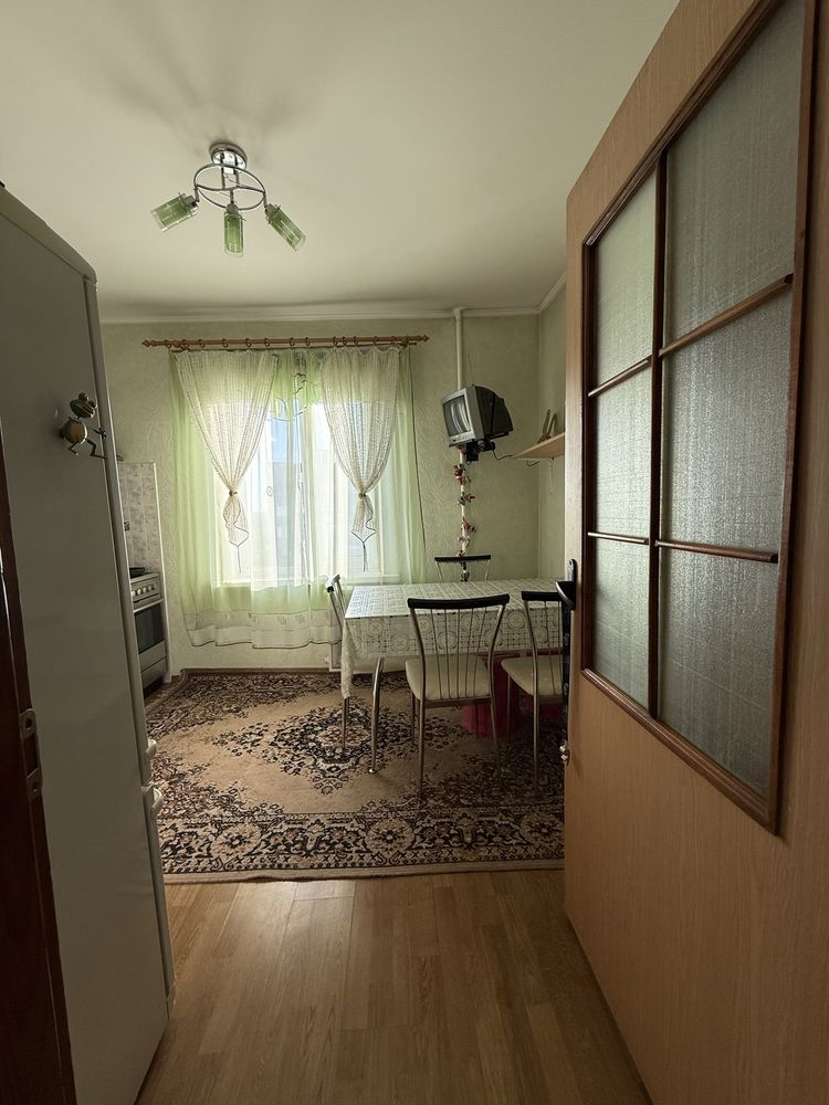 Радунська 1/10 Троещина 1 к 43м Продаж