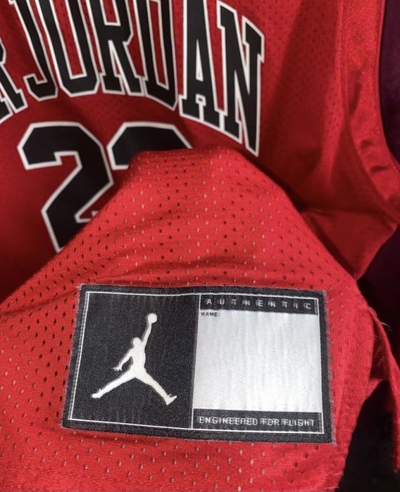 Продам крутую майку air Jordan original