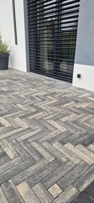 Kostka brukowa metrik jedna paleta 8.9 m.