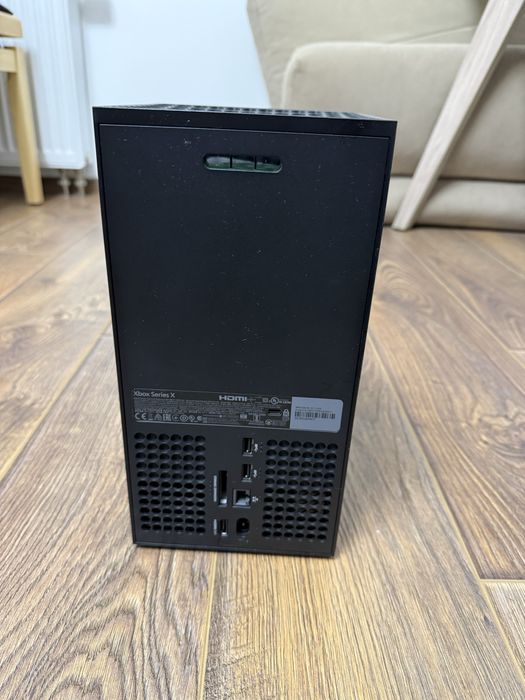 Продам Xbox Series X