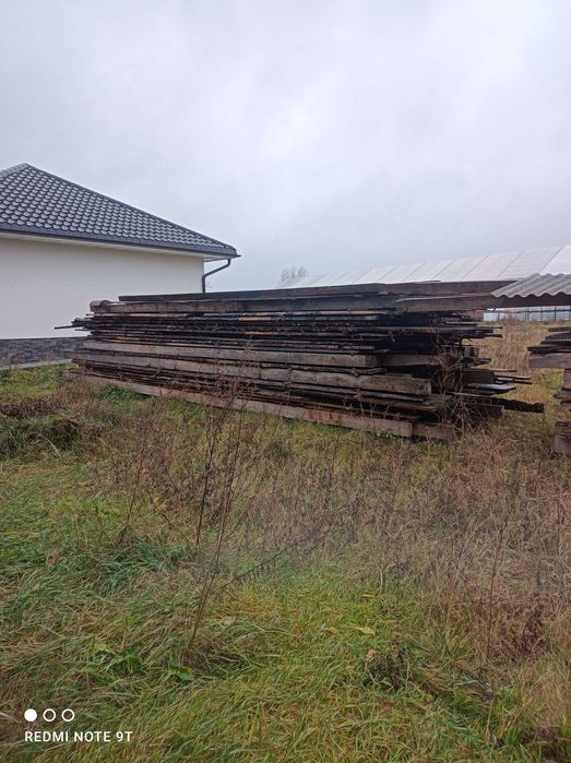 Tarcica sosnowa sezonowana