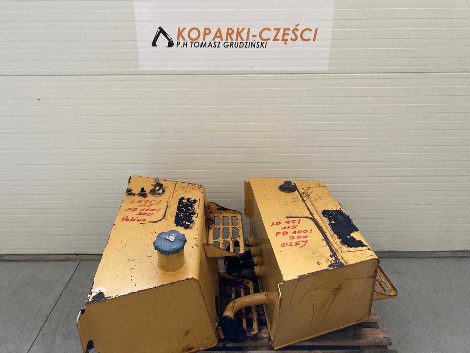 Zbiornik paliwa New Holland LB 95 - 115, Fiat Hitachi FB 100 / 200