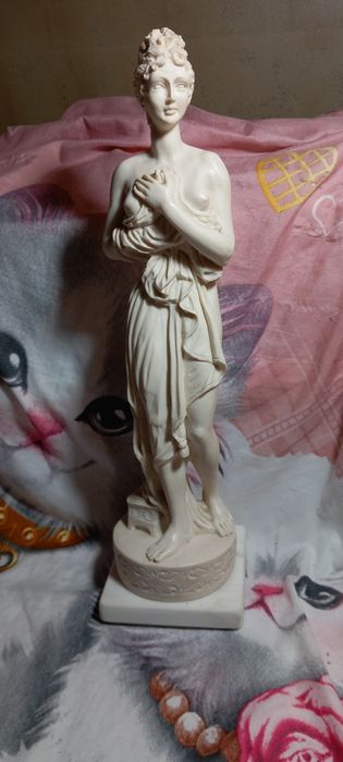 Estátua em perfeitas condições