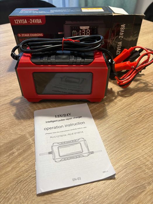 Prostownik samochodowy