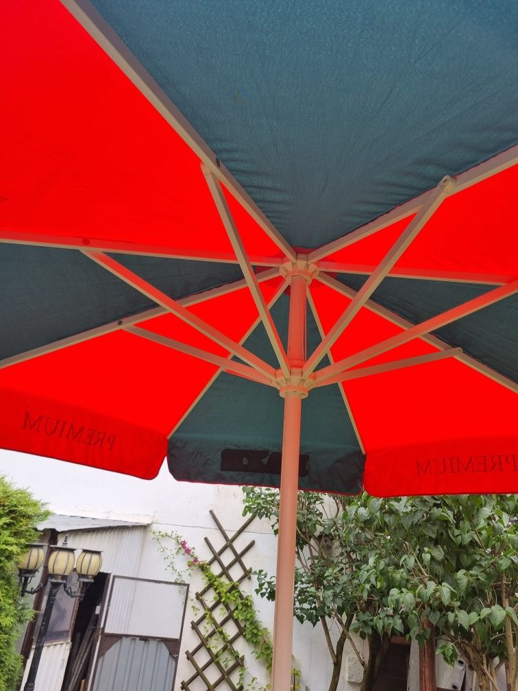 Parasol ogrodowy.