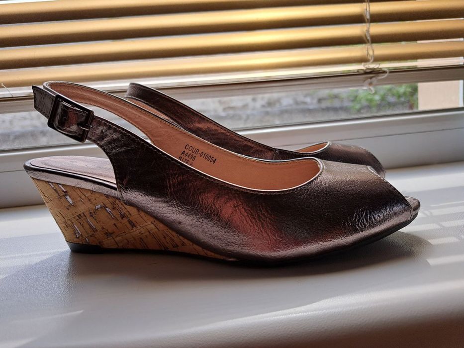 кожаные босоножки 25,5см