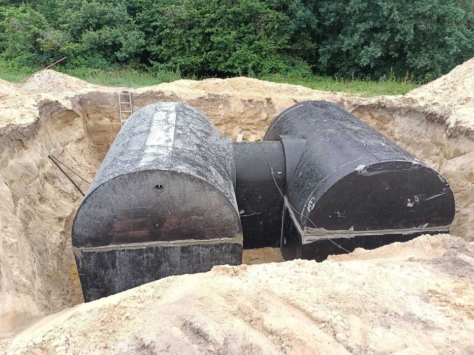 Piwnica betonowa 2x 350 ziemianka ogrodowa B30W8 drzwi schody wentylac