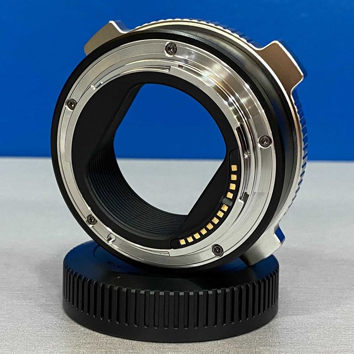 Adaptador de AF Viltrox EF-EOS R Pro (Canon EF - Canon RF) - NOVO