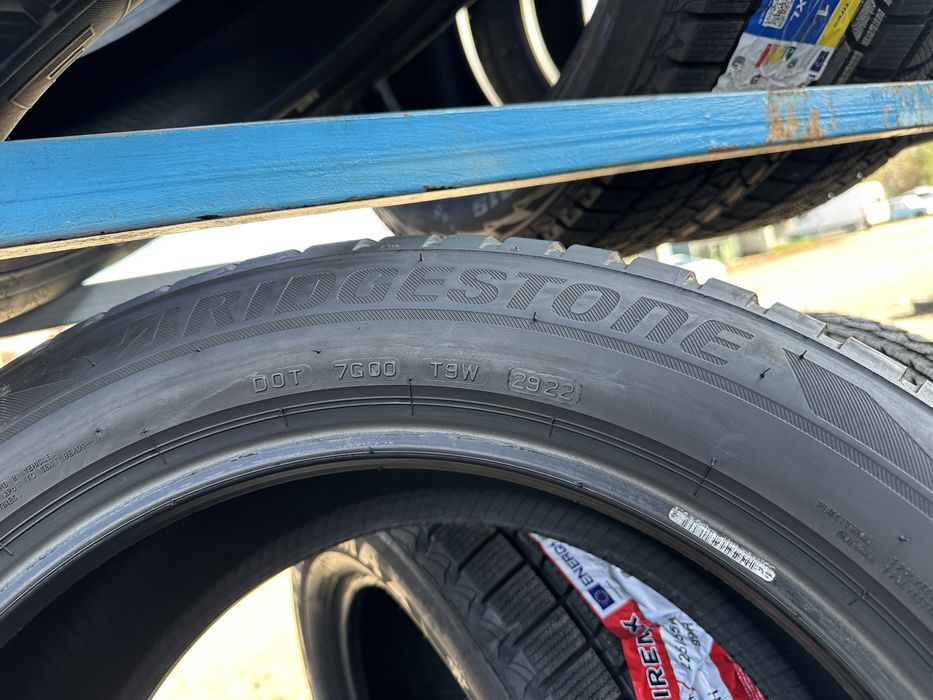 Шини б/у 225/55 R18 Bridgestone 4шт