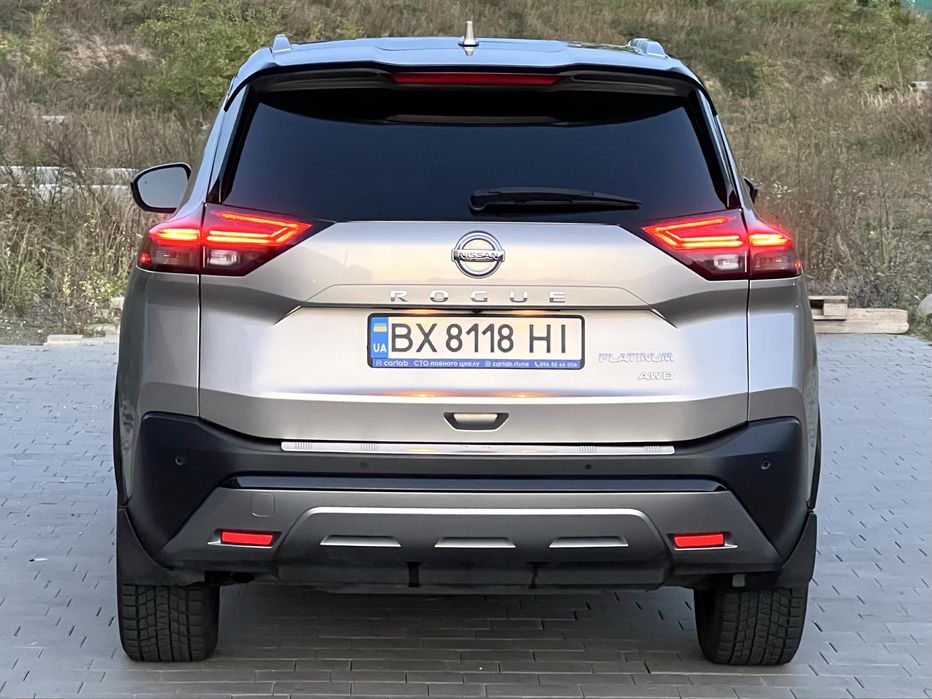 Nissan Rogue 2021 рік Platinum. III покоління, 2,5 Xtronic AWD