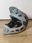 Kask szczekowy typu fullface motus M/L