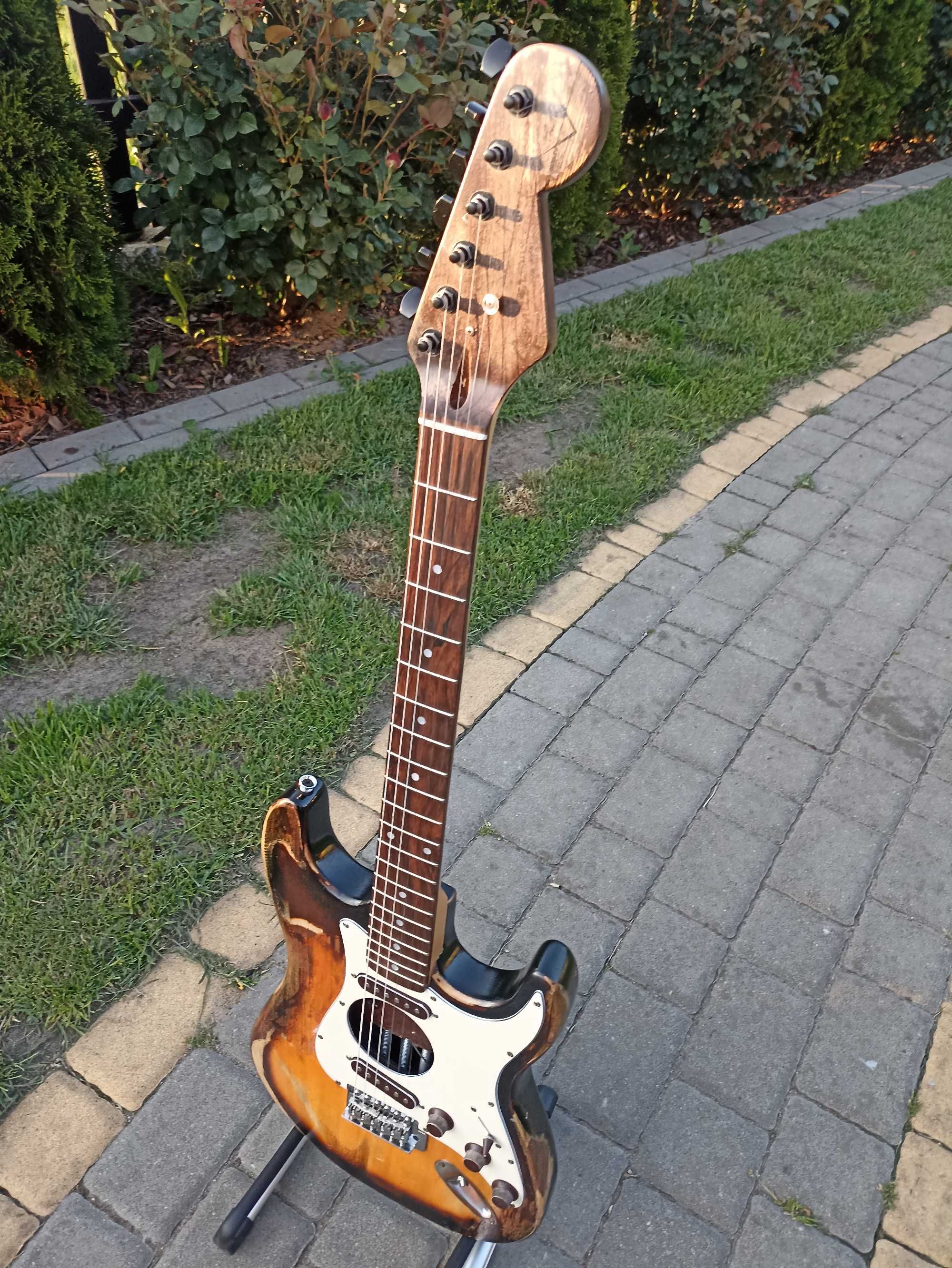 gitara elektryczna