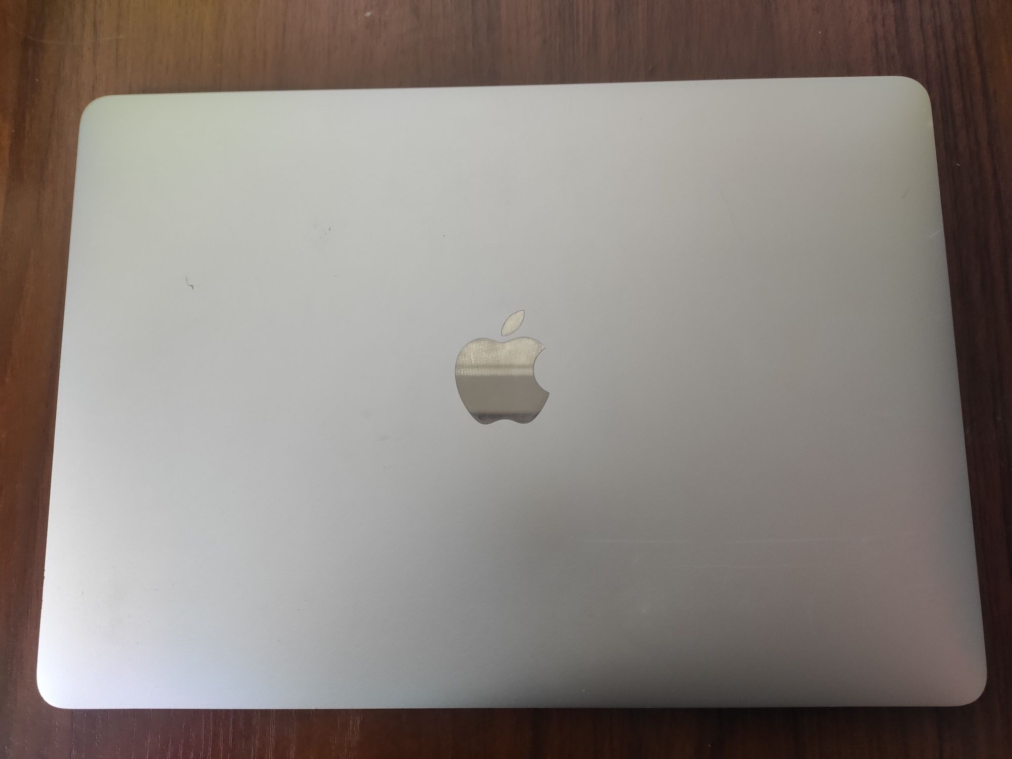 Apple MacBook Pro 13" i7 2.5GHz 128Gb 16Gb Silver 2017