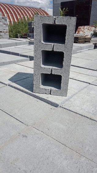 Блок бетонний стіновий (виробництво м.Узин)