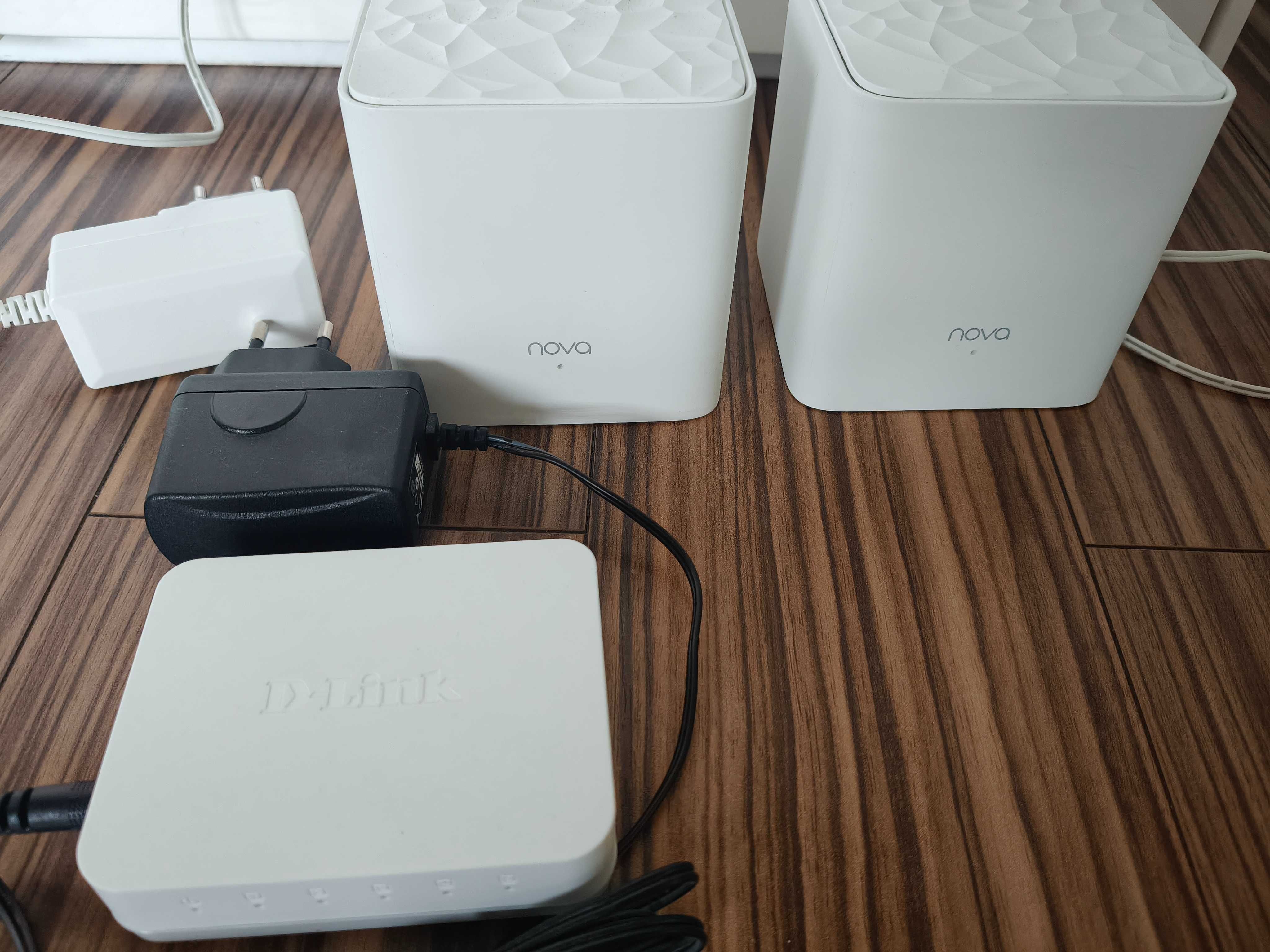Wzmacniacz sygnału WiFi Mesh tenda Nova