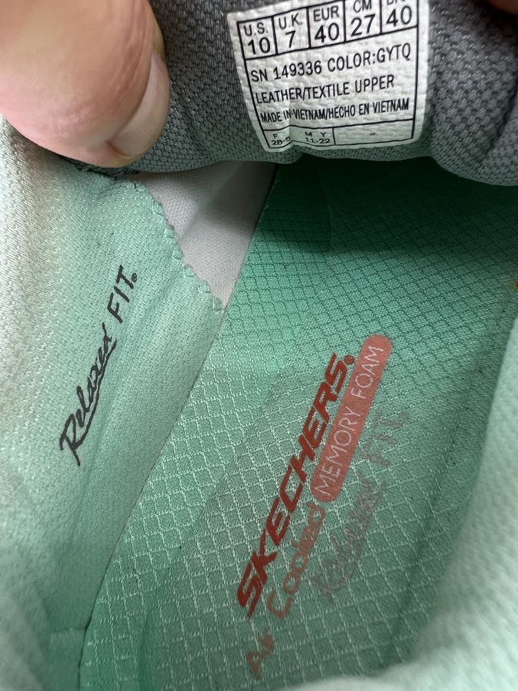 Кросівки 40р. 26,5см. Skechers D'lux Walker Cool Groove
