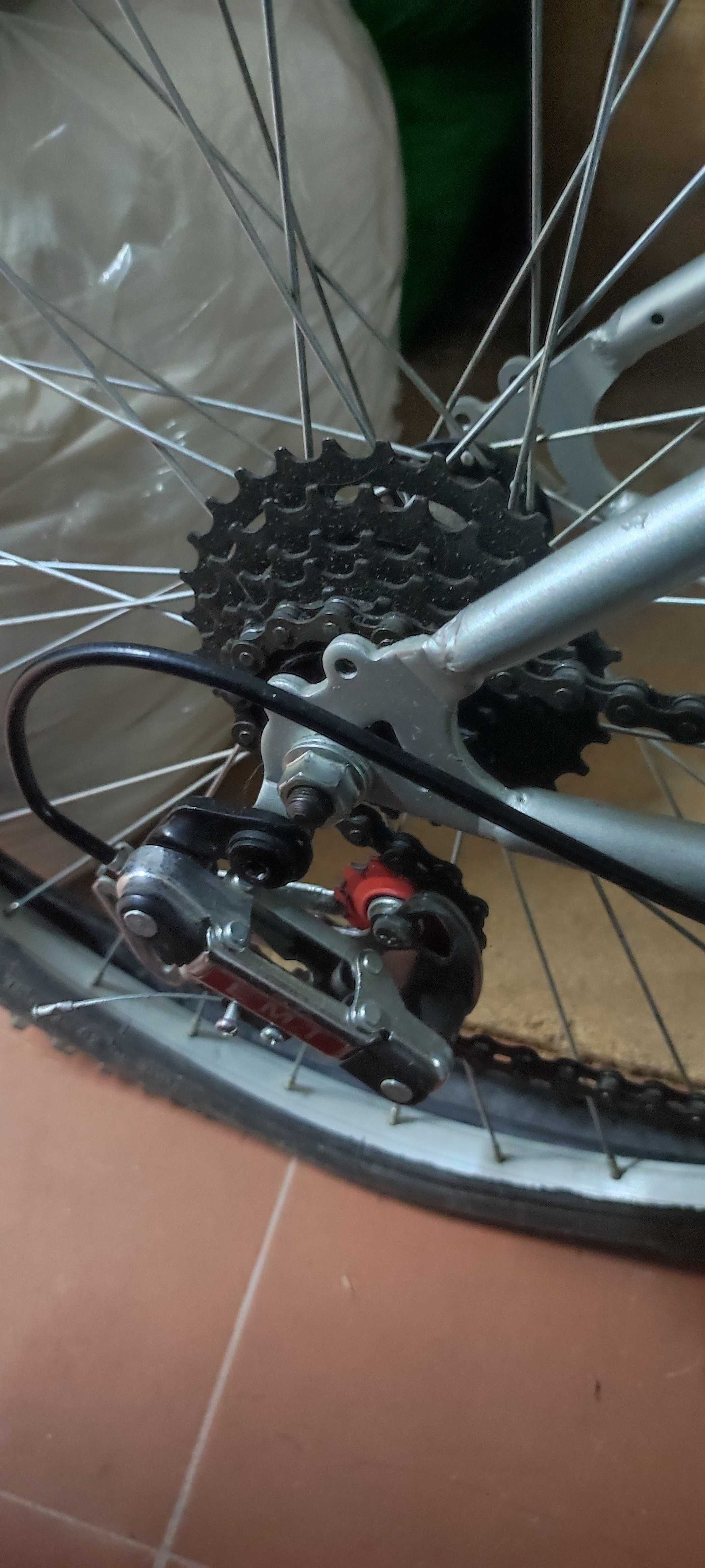 Bicicleta Terrain Series 90€
