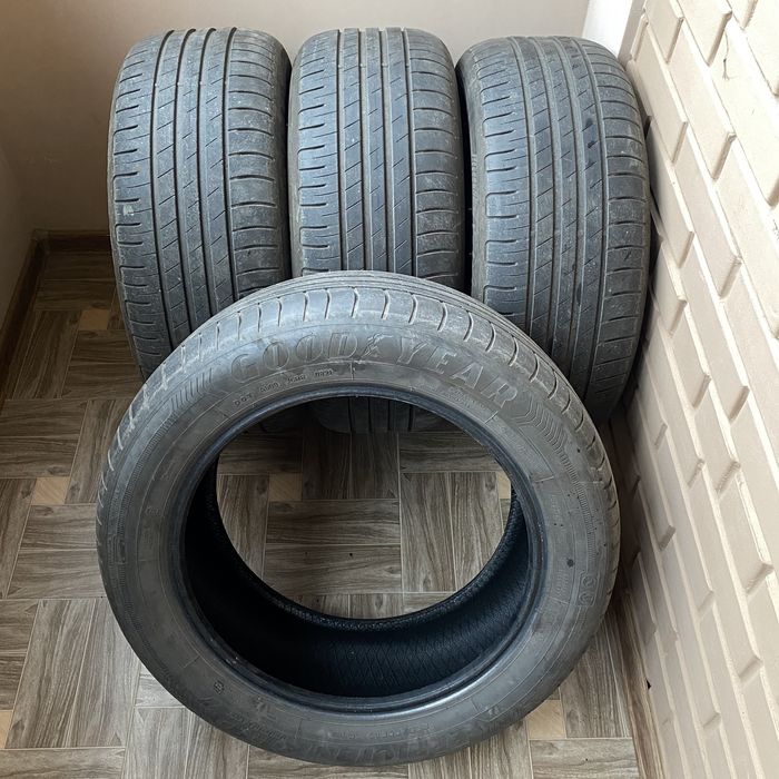 ШИНИ Літо GOODYEAR EFFICIENT GRIP 225 \ 55 R17 101W Performance