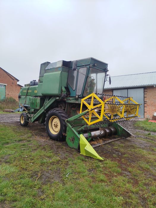 Продам комбайн John deere 630