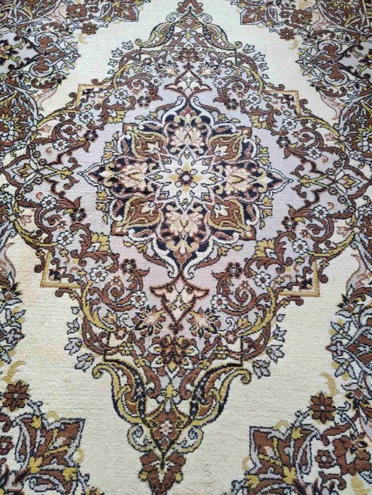 Продам килим гарний стан