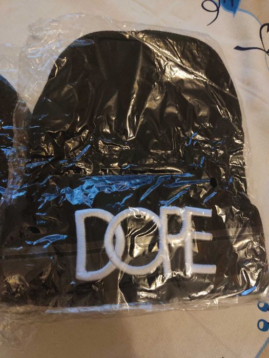 Gorro DOPE Preto NOVO