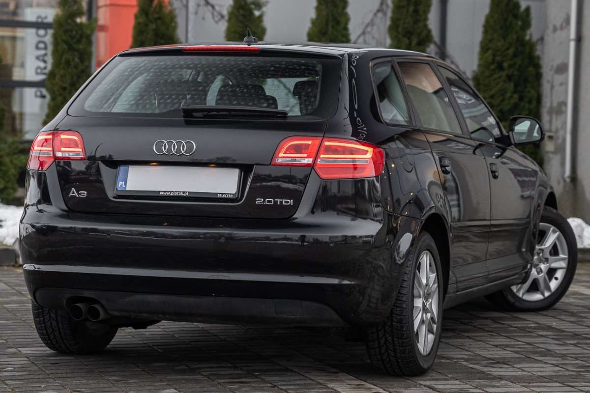 Audi A3 2010r. SPORTBACK automat LED xenon bogate wyposażenie ZAMIANA