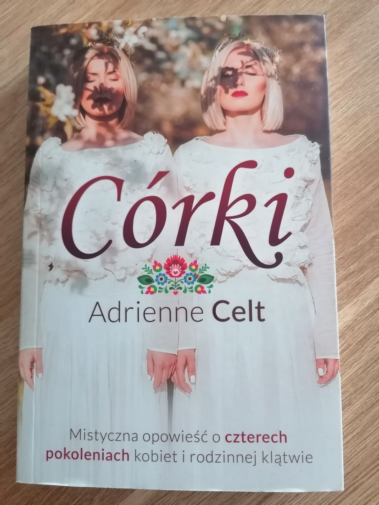 Córki Adrienne Celt