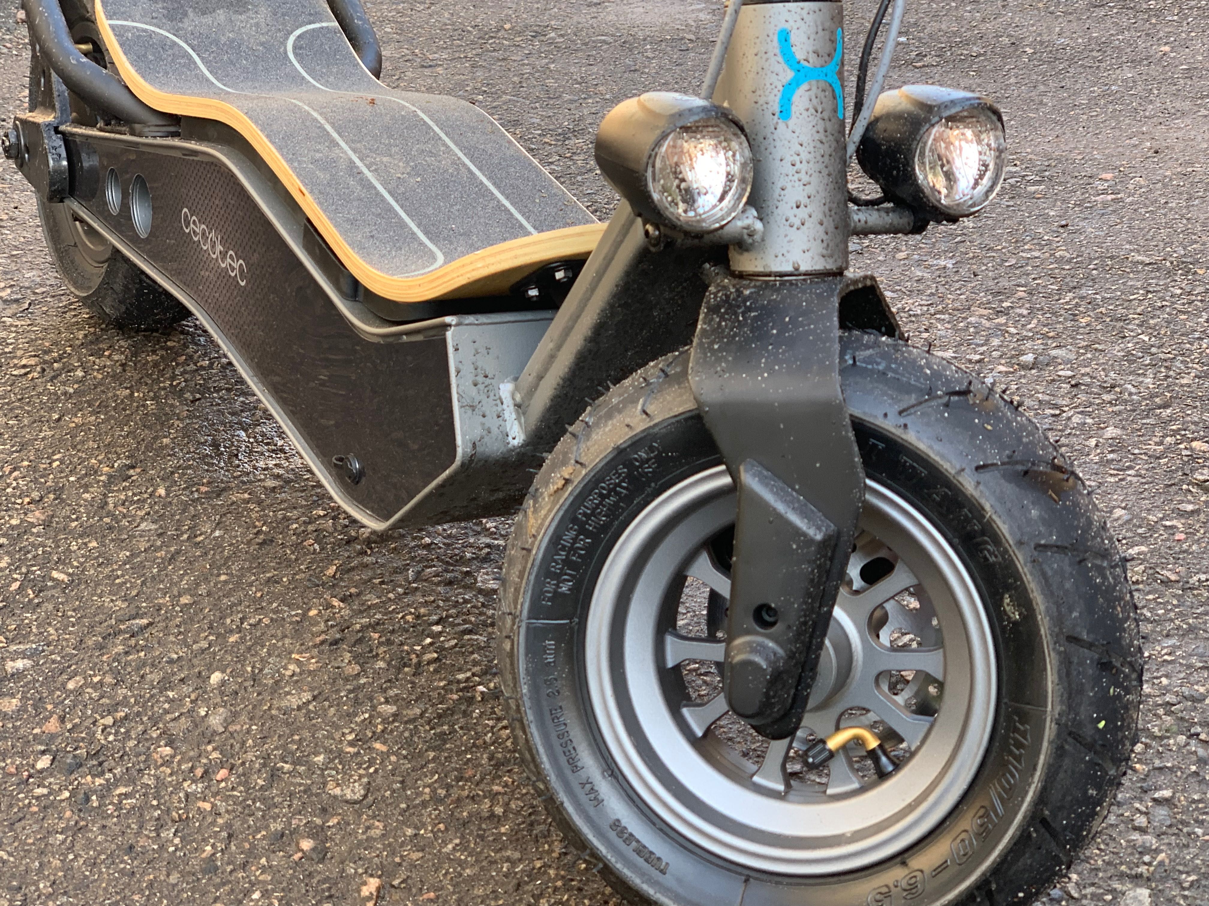 Електросамокат Cecotec Bongo Z