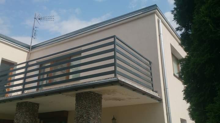 Balustrady wewnętrzne zewnętrzne