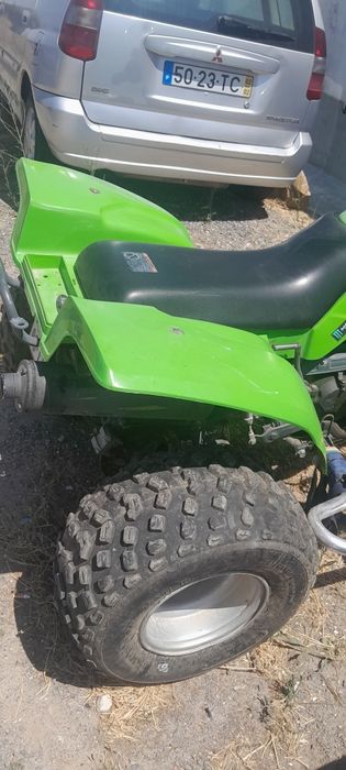 Moto 4 kawasaki 2.5 cc