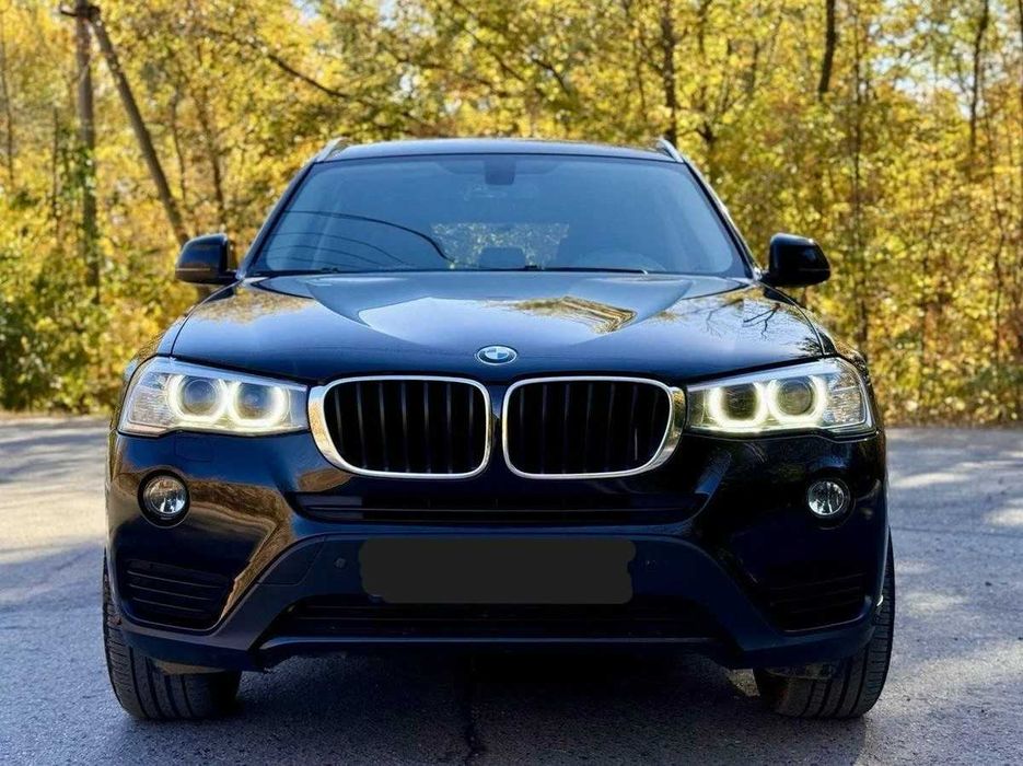 BMW X3 F25 2017 рік