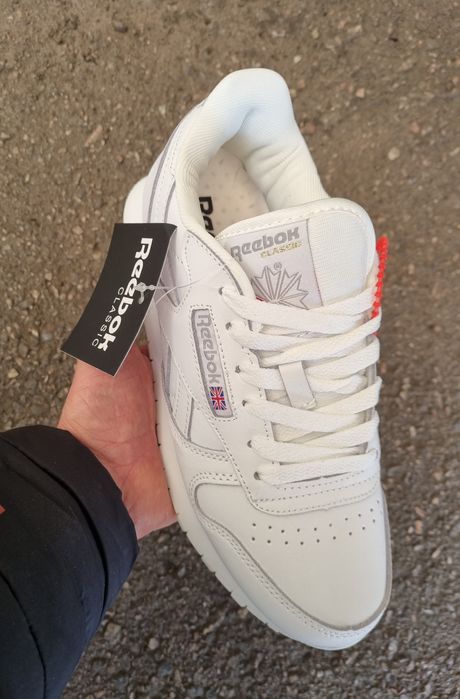 Кроссовки РИБОК (REEBOK) белый кожа