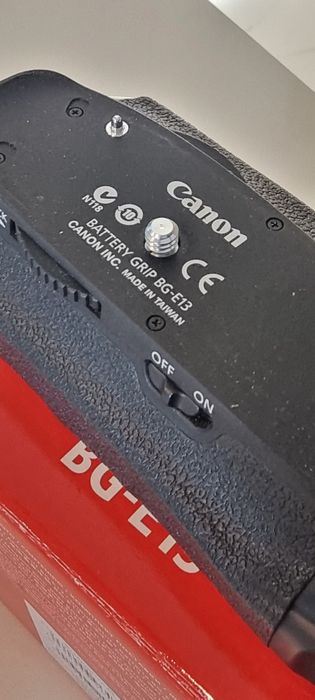 Grip Canon BG-E13