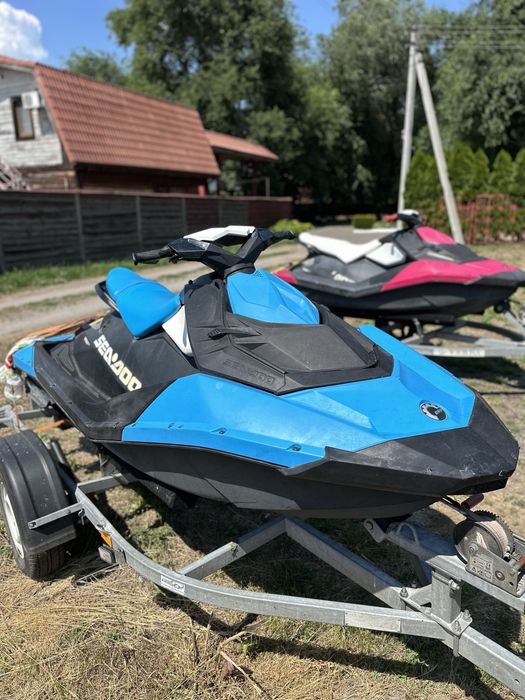 Гидроцикл BRP Spark 2017  водний мотоцикл