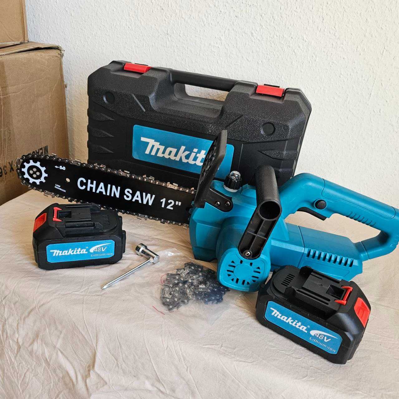 Аккумуляторная цепная пила Makita 48V 12" с кейсом и цепью