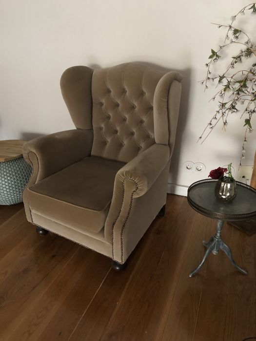 Cadeiroes como novos