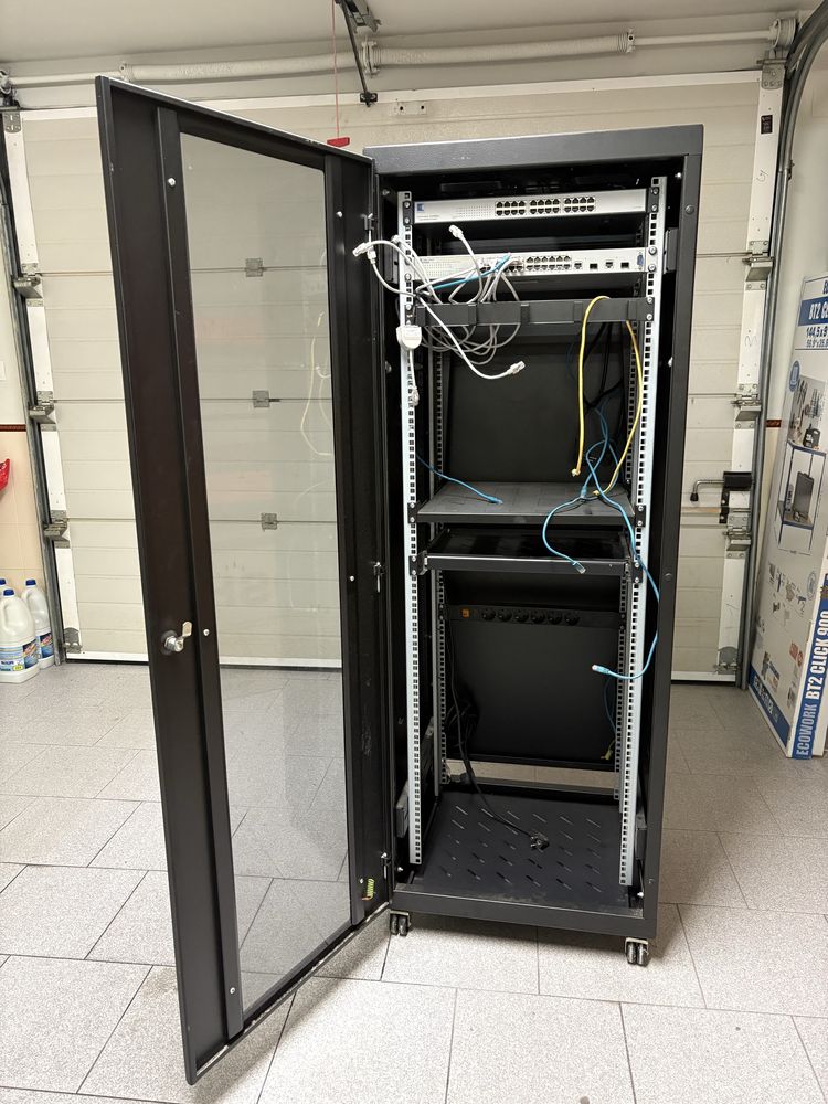 Rack Servidores de Rede