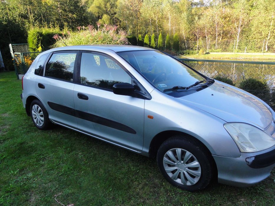 Honda civic 1,4 bezyna