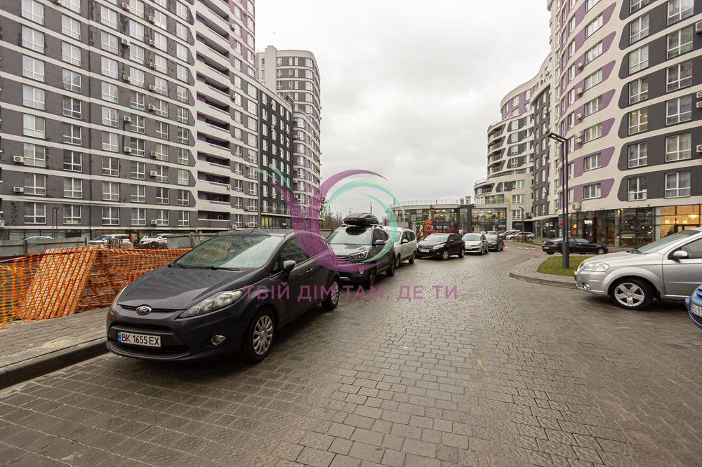 Продаж 1-кімнатної квартири в новобудові без ремонту, Франківський р-н