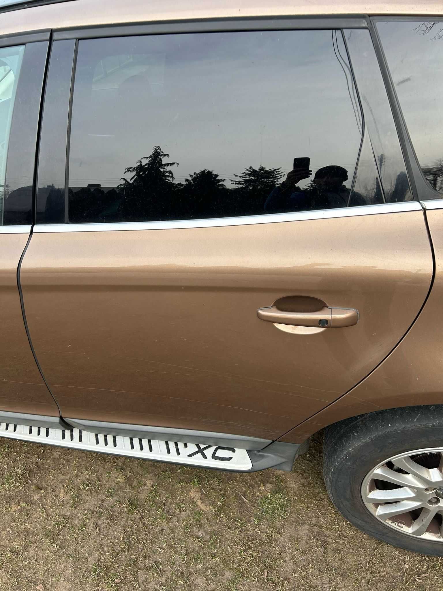 Drzwi lewy tył Volvo X60 I 494-46