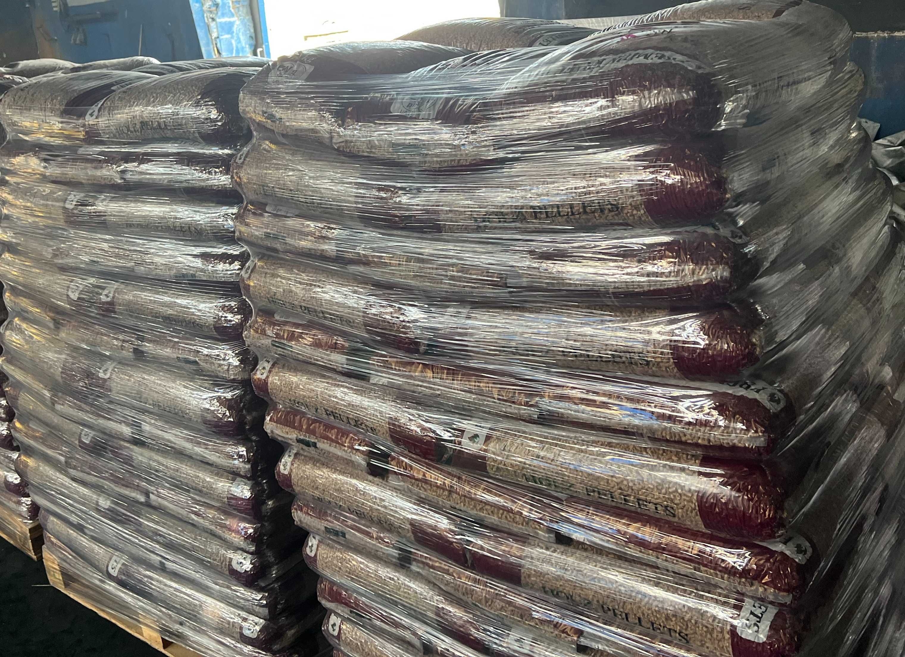 pelet PELLET drzewny sosnowy pakowany worki 15 kg dostawa GRATIS