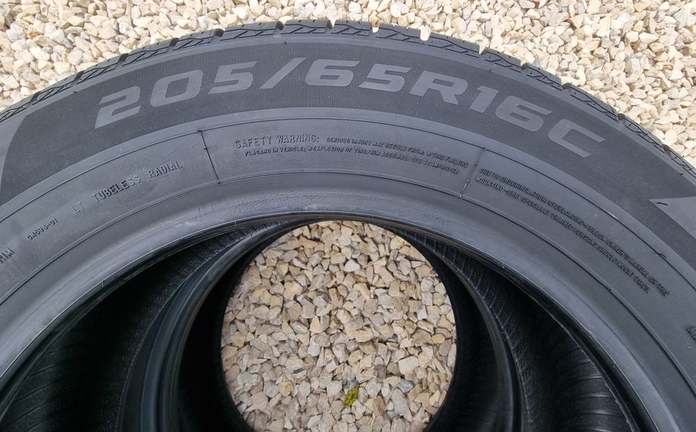 205/65R16 C * Nowe opony Do BUS-a* Wielosezon * 2025 rok * Trafic* ***