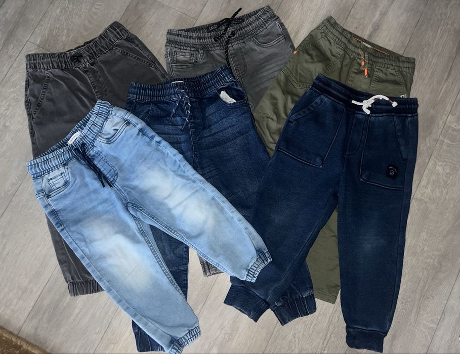 Дитячі джинси розміри від 98 до 110