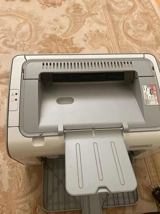 Принтер HP laser jet professional P1102