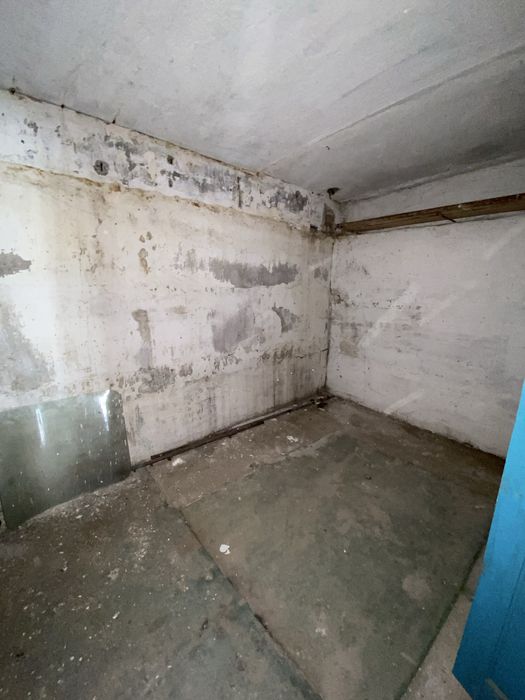 Продам гараж около порта