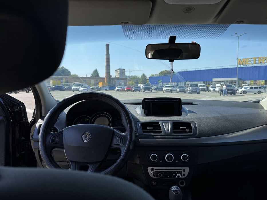 Renault Megane 1.5 d 2012 рік