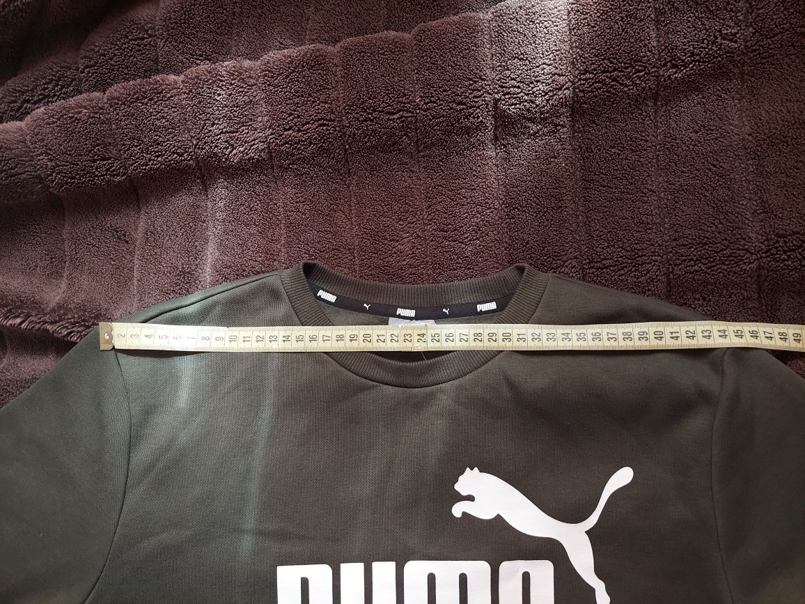 Свіншот кофта фірми Puma оригінал 

Стан нова

Розмір по бірці: M

Дет