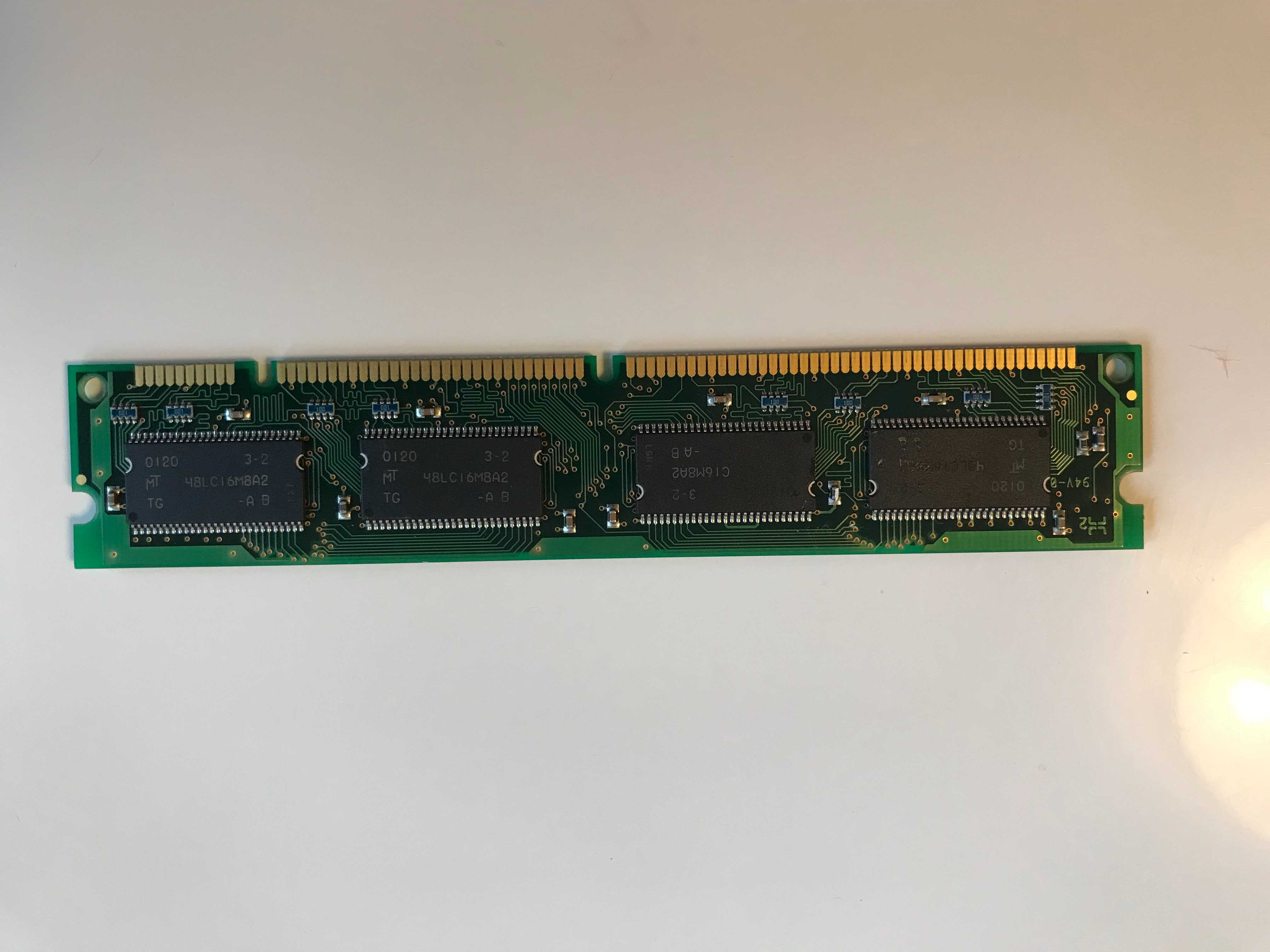 Pamięci SDRAM Siemens 128MB-PC 133 retro pc game