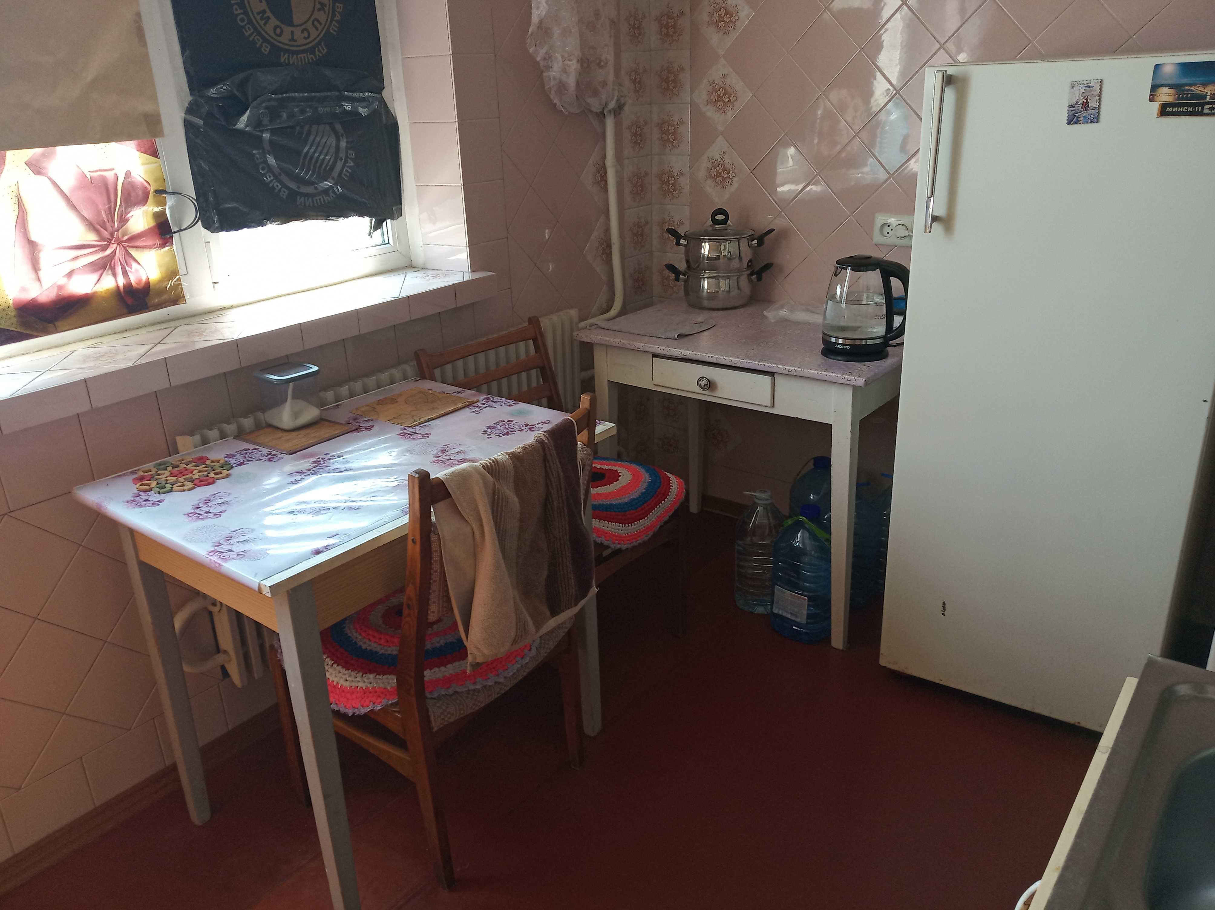 Сдам комнату в 2комн из. кв 10 мин пешком метро Холодная Гора. Хозяин